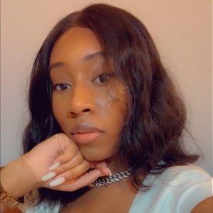 Meet your Posher, Donasia